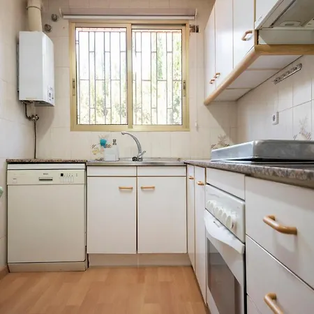 Tarracohomes, Th156 Casa Roser Familiar Y Con Piscina Compartida *