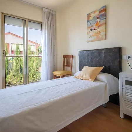 Tarracohomes, Th156 Casa Roser Familiar Y Con Piscina Compartida Casa vacanze