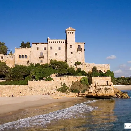 Tarracohomes, Th156 Casa Roser Familiar Y Con Piscina Compartida Tarragona
