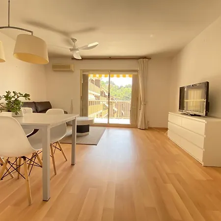 Casa vacanze Tarracohomes, Th156 Casa Roser Familiar Y Con Piscina Compartida *