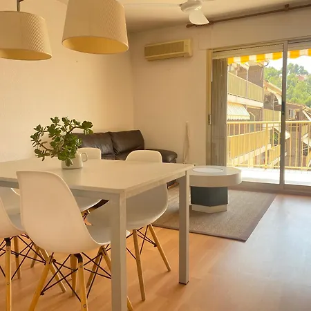 Tarracohomes, Th156 Casa Roser Familiar Y Con Piscina Compartida