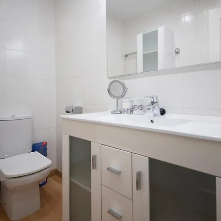 בית נופש Tarracohomes, Th156 Casa Roser Familiar Y Con Piscina Compartida